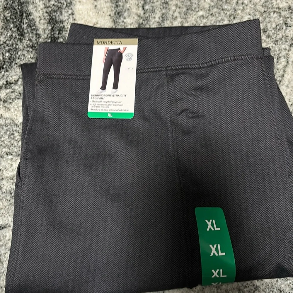 Mondetta Size L Women's Herringbone Straight Leg Pant Inseam 30.5” Black NWT